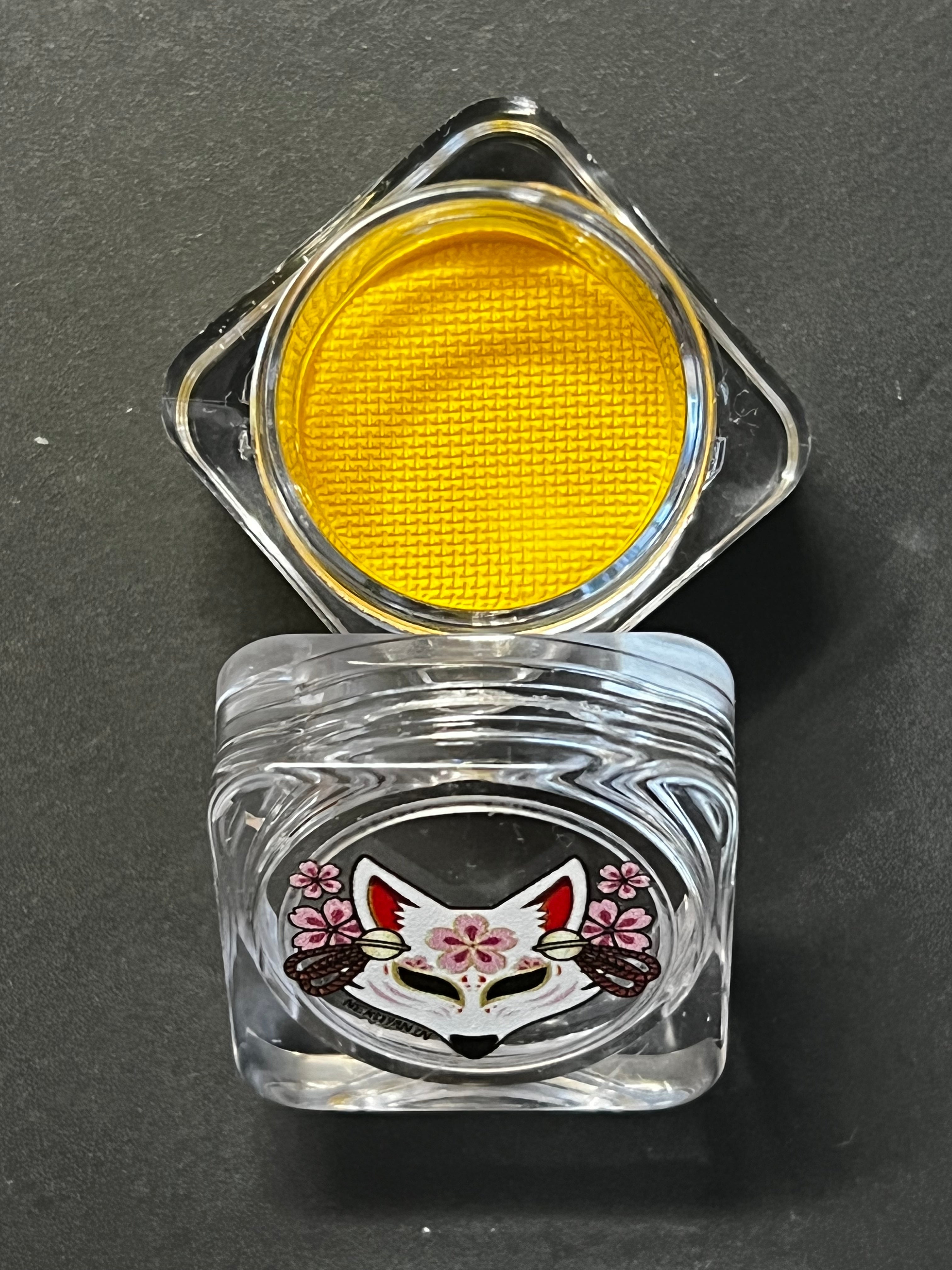 16 - Lemon (Yellow) Water Activated Graphic Liner